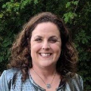 Meet your Posher, Laurasue